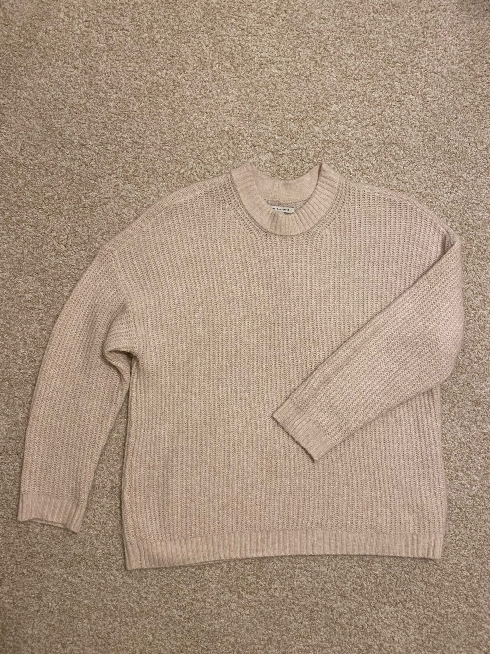 American eagle sweater